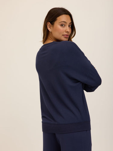 Cathy Boyfriend Feather Fleece Pullover Womens Outerwear Sweatshirt Threads 4 Thought