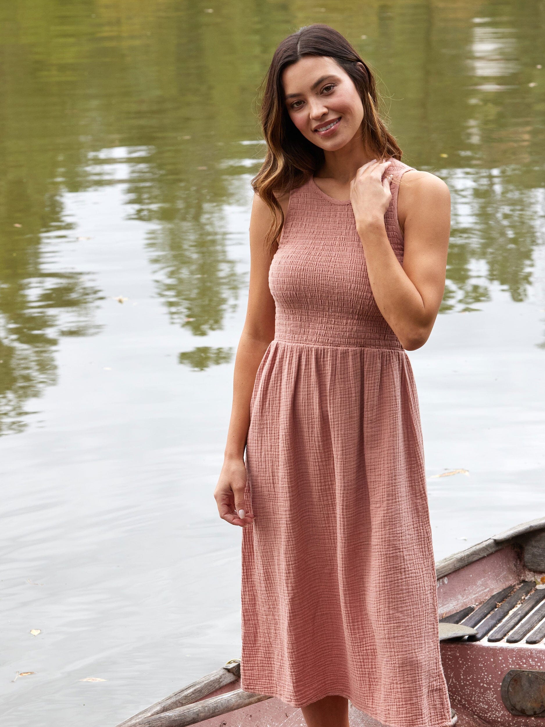 Threads 4 Thought Women's Adrienne Gauze Smocked Midi Dress XL in Dune, Size XL Threads 4 Thought Women's Adrienne Gauze Smocked Midi Dress XL in Dune, Size XL