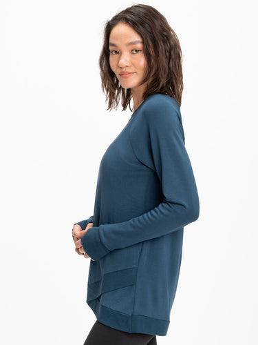 Leanna Feather Fleece Tunic Womens Outerwear Sweatshirt Threads 4 Thought