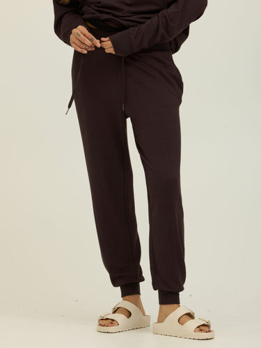 Connie 27" Feather Fleece Jogger Womens Bottoms Sweatpants Threads 4 Thought