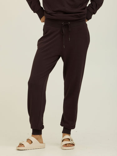Connie 27" Feather Fleece Jogger Womens Bottoms Sweatpants Threads 4 Thought