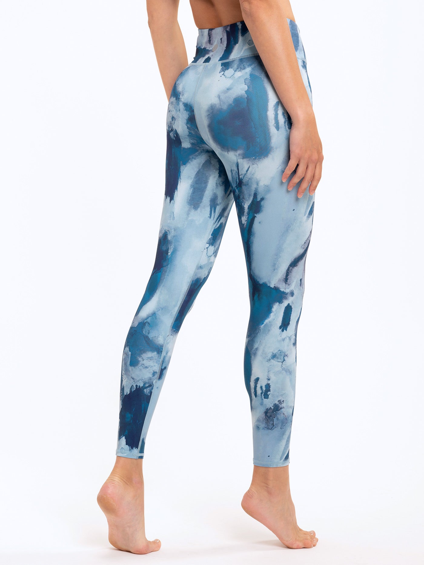 Jackie Abstract Watercolor Hi-Rise 7/8 Legging Womens Bottoms Leggings Threads 4 Thought 