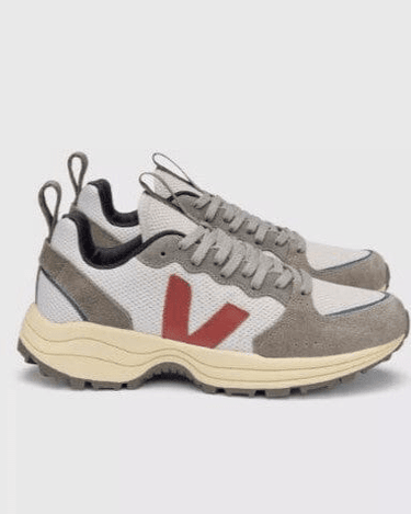 Men's Venturi Alveomesh VEJA Sneaker – Threads 4 Thought Men's Venturi Alveomesh VEJA Sneaker – Threads 4 Thought