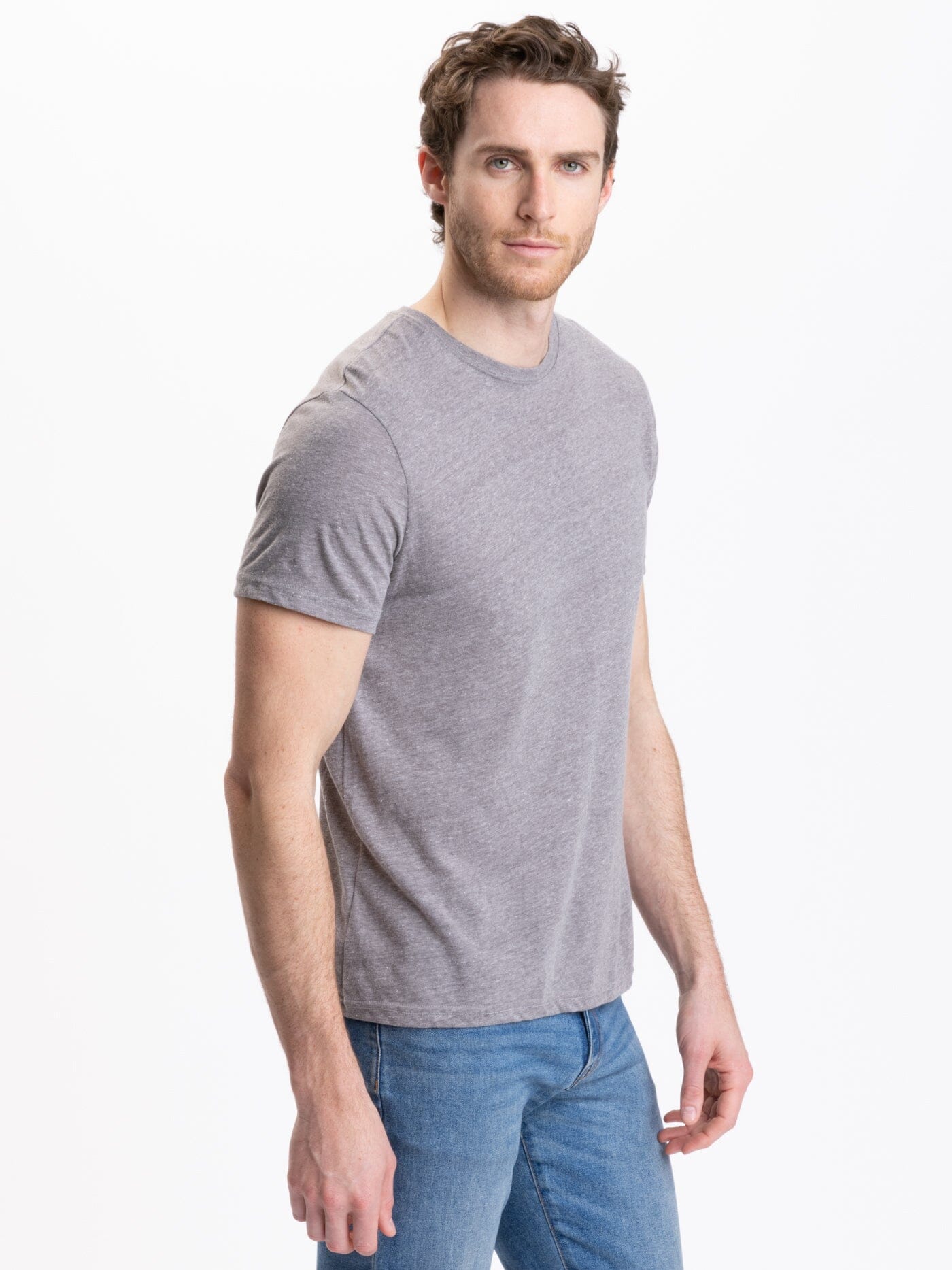 Triblend Crew Thought in Heather – Threads Tee Grey 4 Neck