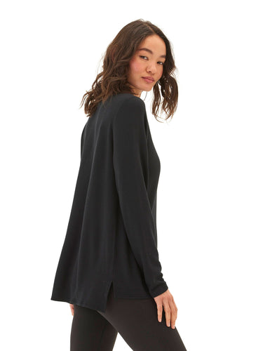 Teagan Feather Fleece Step-Hem Tunic Womens Outerwear Sweatshirt Threads 4 Thought