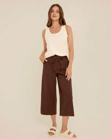 Bemmie Stretch Twill Relaxed Capri Pant Womens Bottoms Pants Threads 4 Thought 