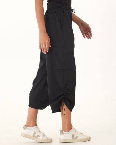 Sanya Performance 2-Way Stretch Barrel Pant Threads 4 Thought 