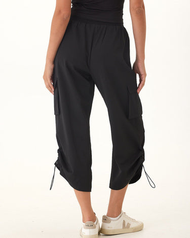 Sanya Performance 2-Way Stretch Barrel Pant Threads 4 Thought 