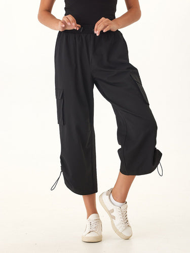 Sanya Performance 2-Way Stretch Barrel Pant Threads 4 Thought 