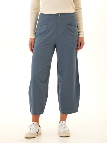 Lauren Stretch Twill Pleated Barrel Pant Threads 4 Thought
