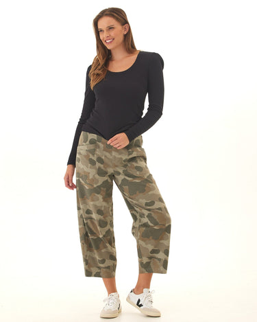 Lauren Cloud Camo Stretch Twill Pleated Barrel Pant Threads 4 Thought 