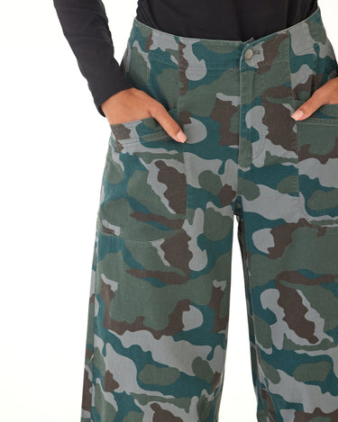 Lauren Cloud Camo Stretch Twill Pleated Barrel Pant Threads 4 Thought 