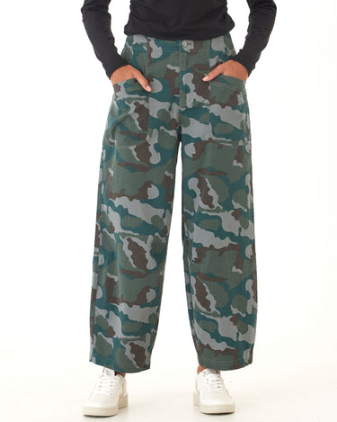 Lauren Cloud Camo Stretch Twill Pleated Barrel Pant Threads 4 Thought 