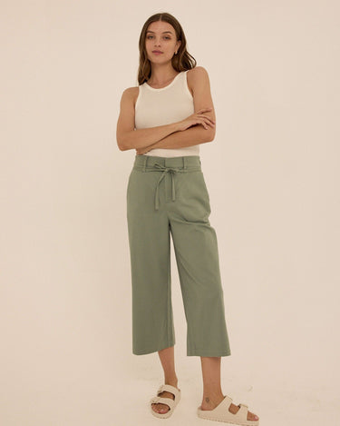 Bemmie Stretch Twill Relaxed Capri Pant Womens Bottoms Pants Threads 4 Thought 