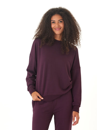 Cathy Boyfriend Feather Fleece Pullover Womens Outerwear Sweatshirt Threads 4 Thought