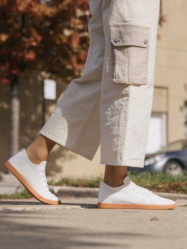 Women's The Zilker Gum Accessories Womens Shoes SUAVS